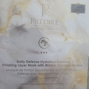 Predire Daily Defense Hydration Finishing LayerMask With Wrinkle Vanisher Device